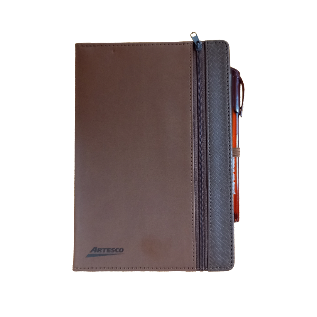 LIBRETAS DE NOTAS C/ZIPPER MARRON C/BOLIGRAFOS GL32 MRN